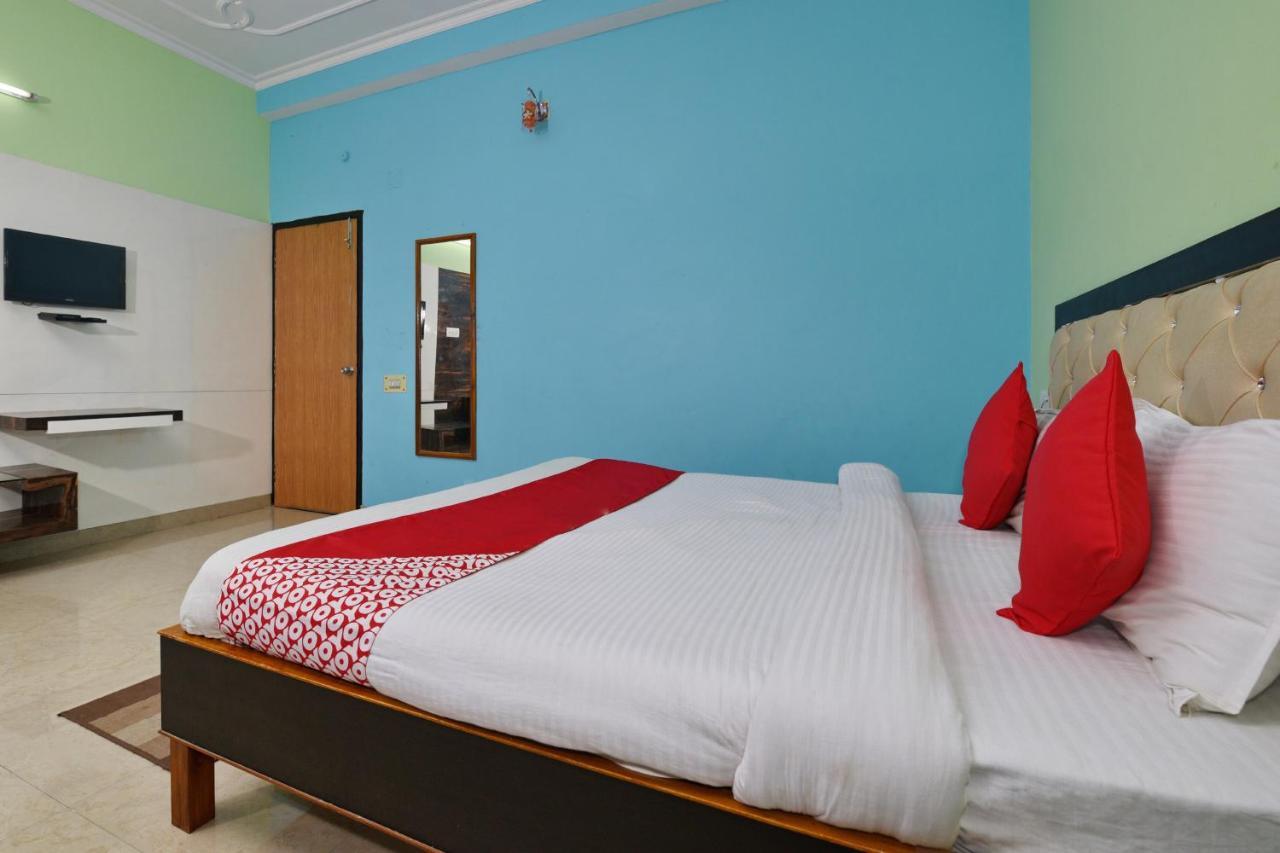 Oyo 4409 Hotel Chaitanya Inn Varanasi Exterior foto